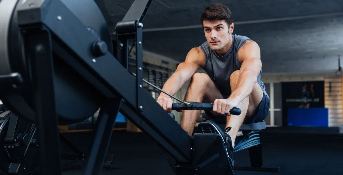 Who is training with Rowing Machines suitable for?